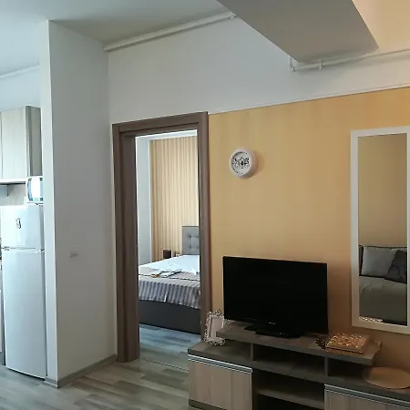 Aristocracy Summerland